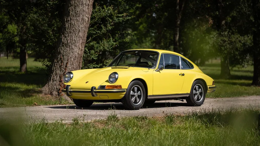 Porsche 911 S (F-Modell)