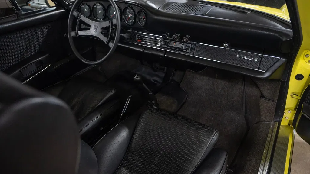 Porsche 911 S (F-Modell)