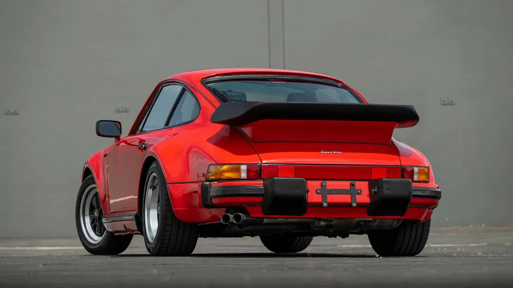 Porsche 911 Turbo Flachbau