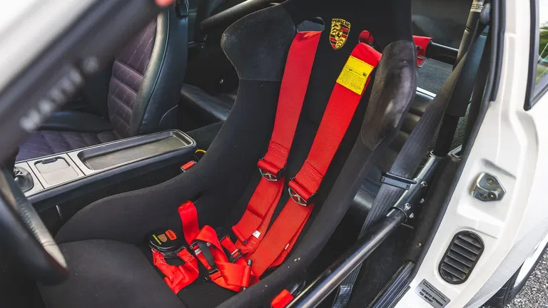 Porsche 944 Turbo Cup