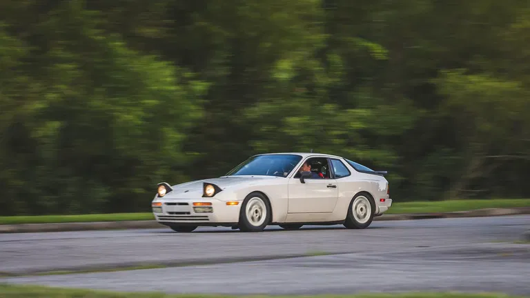 Porsche 944 Turbo Cup