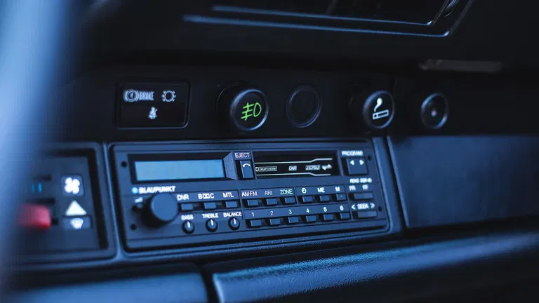 Porsche 911 Carrera 3.2 Speedster (US)