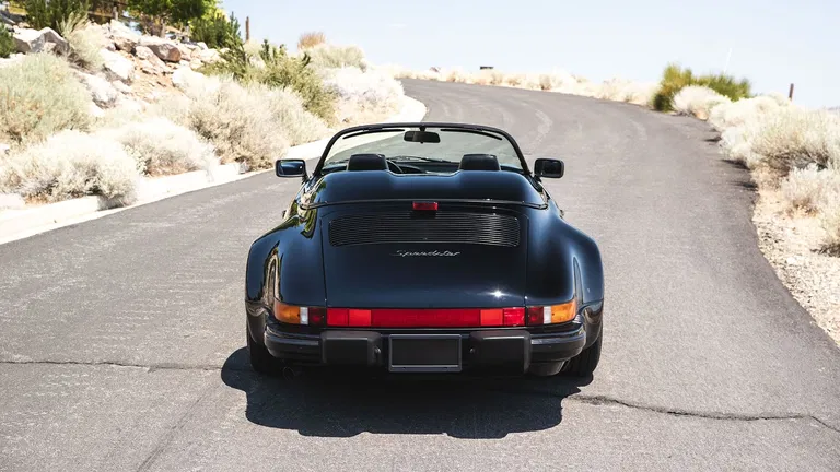 Porsche 911 Carrera 3.2 Speedster (US)
