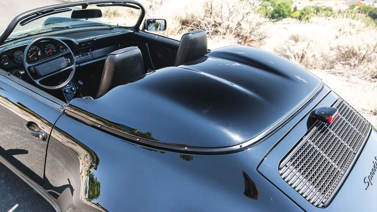 Porsche 911 Carrera 3.2 Speedster (US)