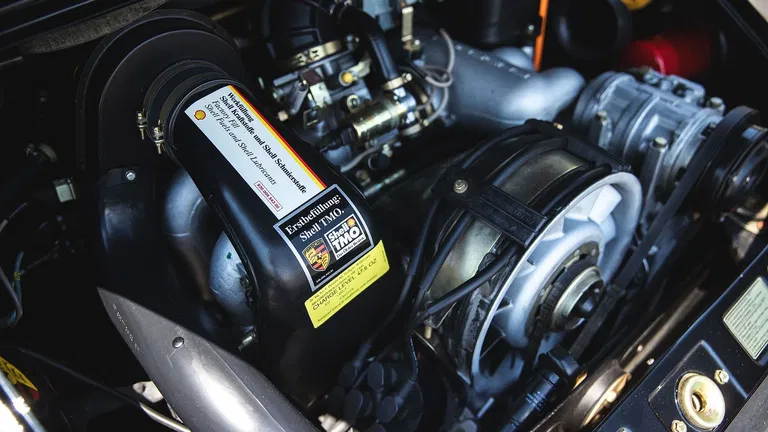 Porsche 911 Carrera 3.2 Speedster (US)