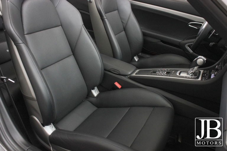 Porsche 991 Carrera 4 GTS