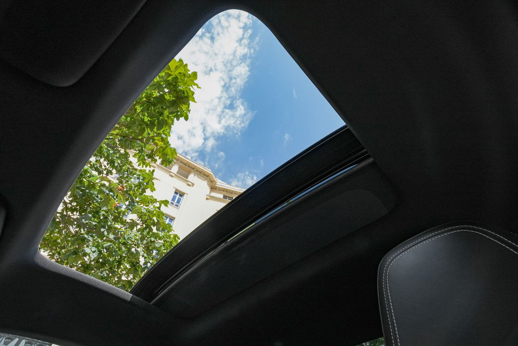 Porsche 992 Carrera 4