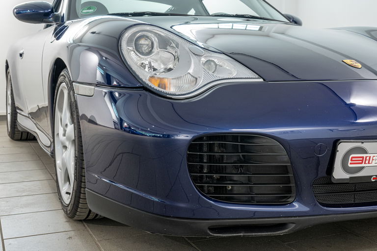 Porsche 996 Carrera 4S