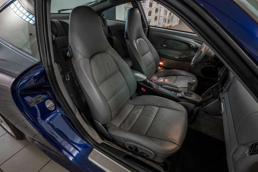 Porsche 996 Carrera 4S
