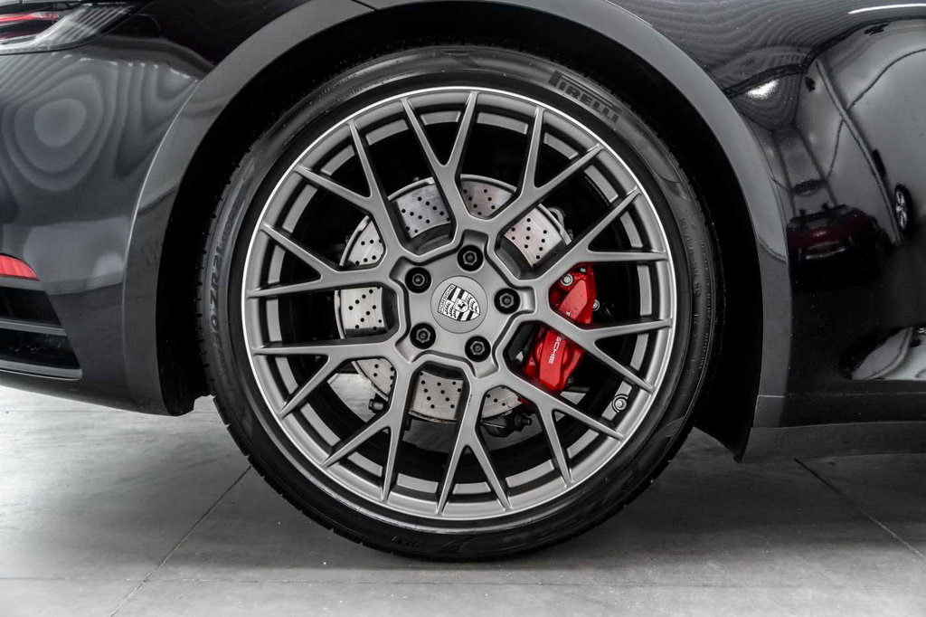 Porsche 992 Carrera 4S