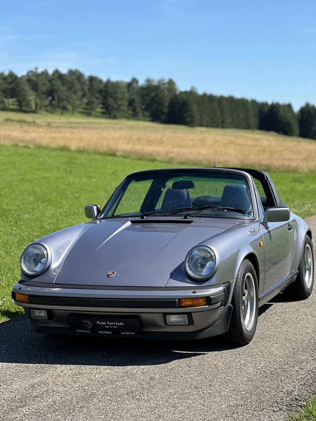 Porsche 911 Carrera 3.2