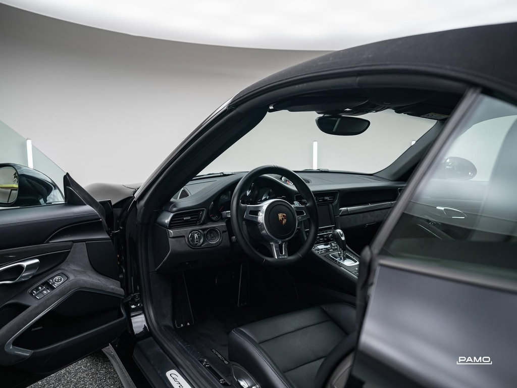 Porsche 991 Carrera GTS