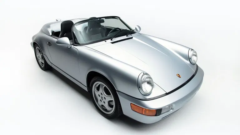 Porsche 964 Carrera 2 Speedster
