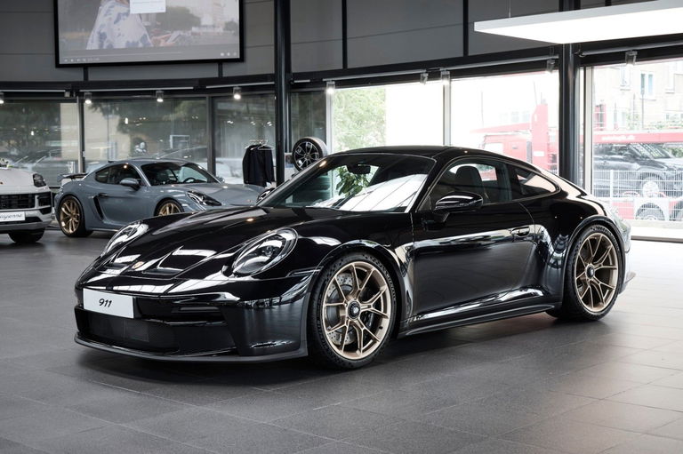 Porsche 992 GT3 Touring