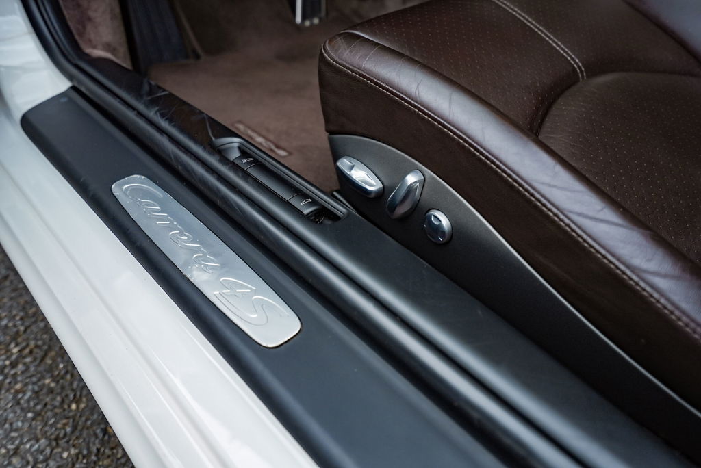 Porsche 997.2 Carrera 4S