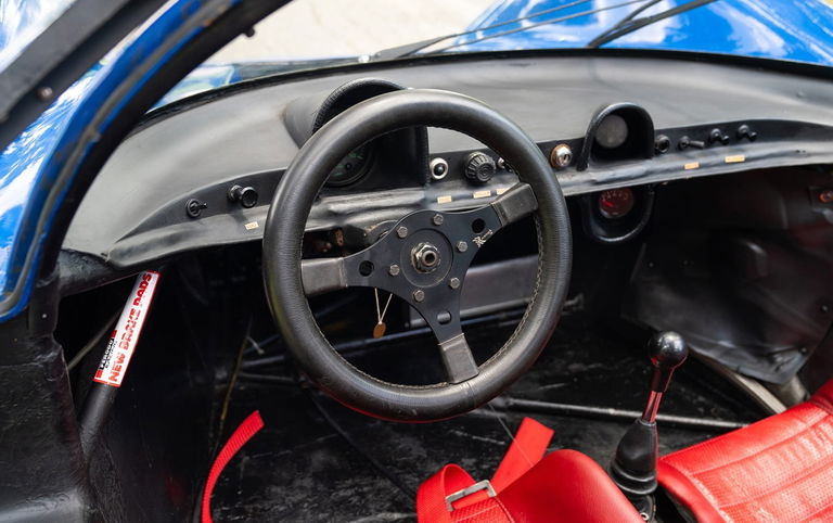 Porsche 906 Carrera 6