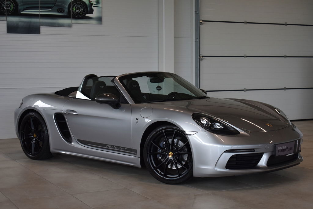 Porsche 718 Boxster T