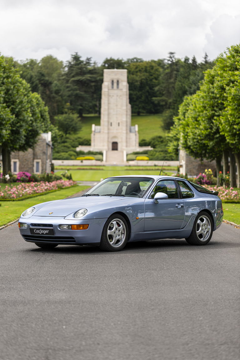 Porsche 968