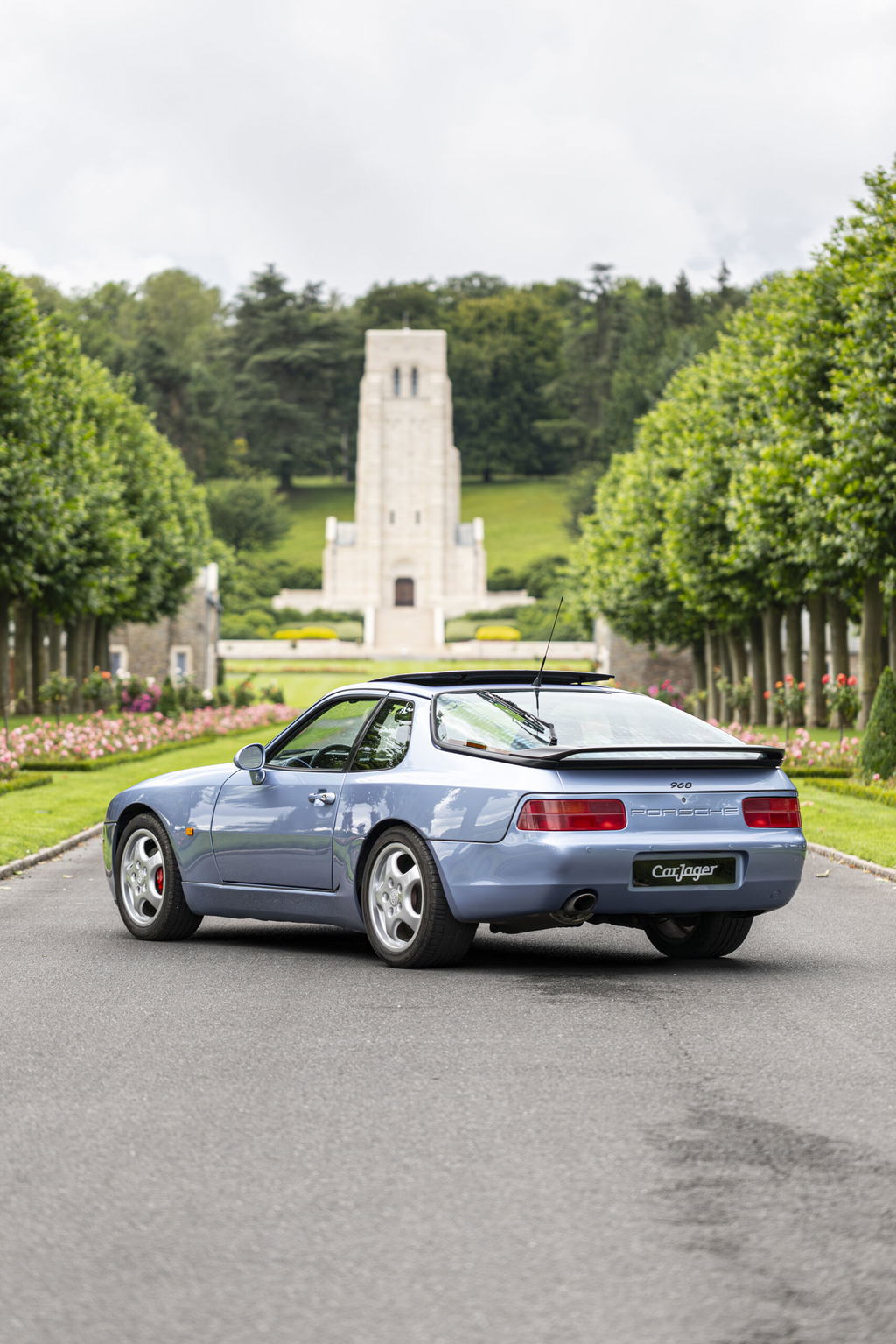 Porsche 968