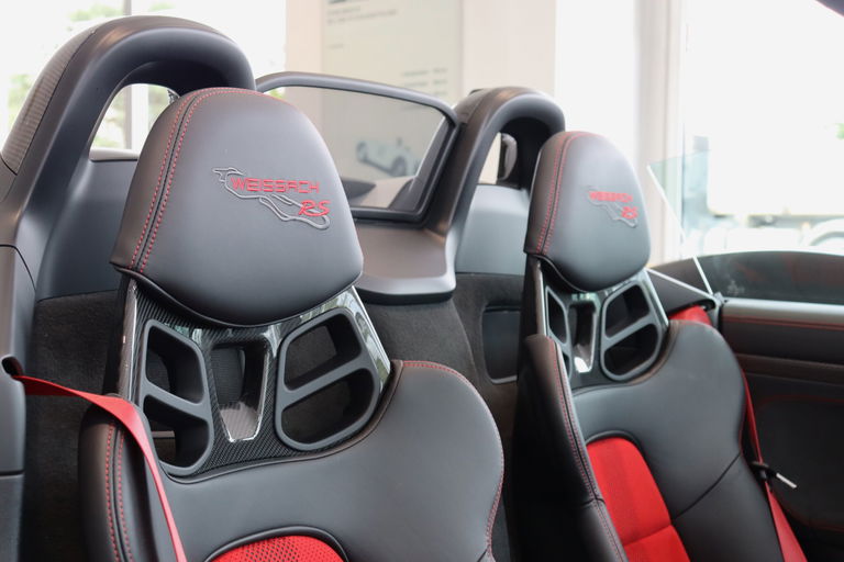 Porsche 718 Spyder RS