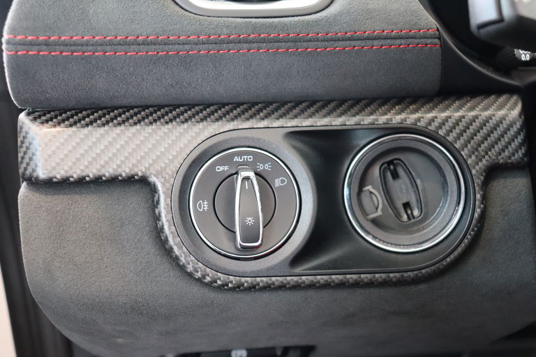 Porsche 718 Spyder RS