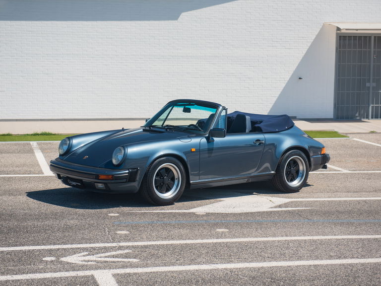 Porsche 911 Carrera 3.2