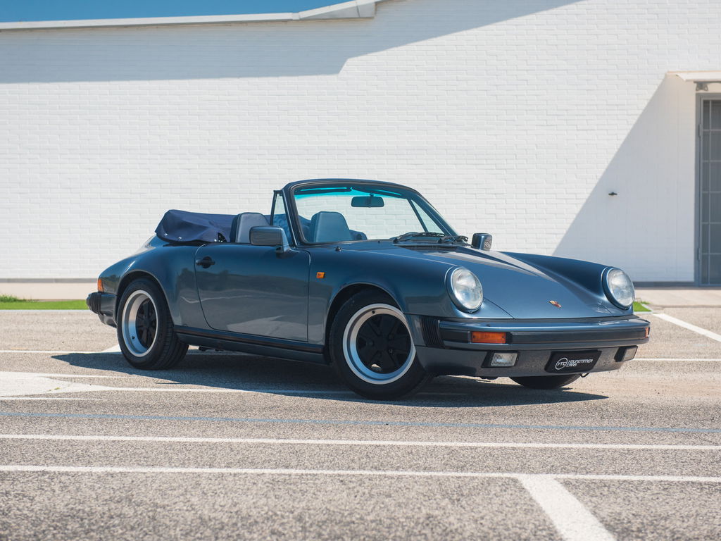 Porsche 911 Carrera 3.2