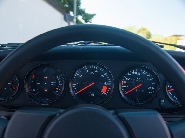 Porsche 911 Carrera 3.2