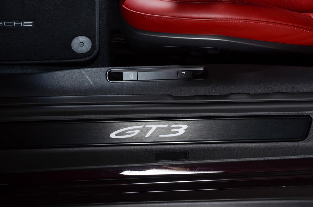 Porsche 992 GT3 Touring