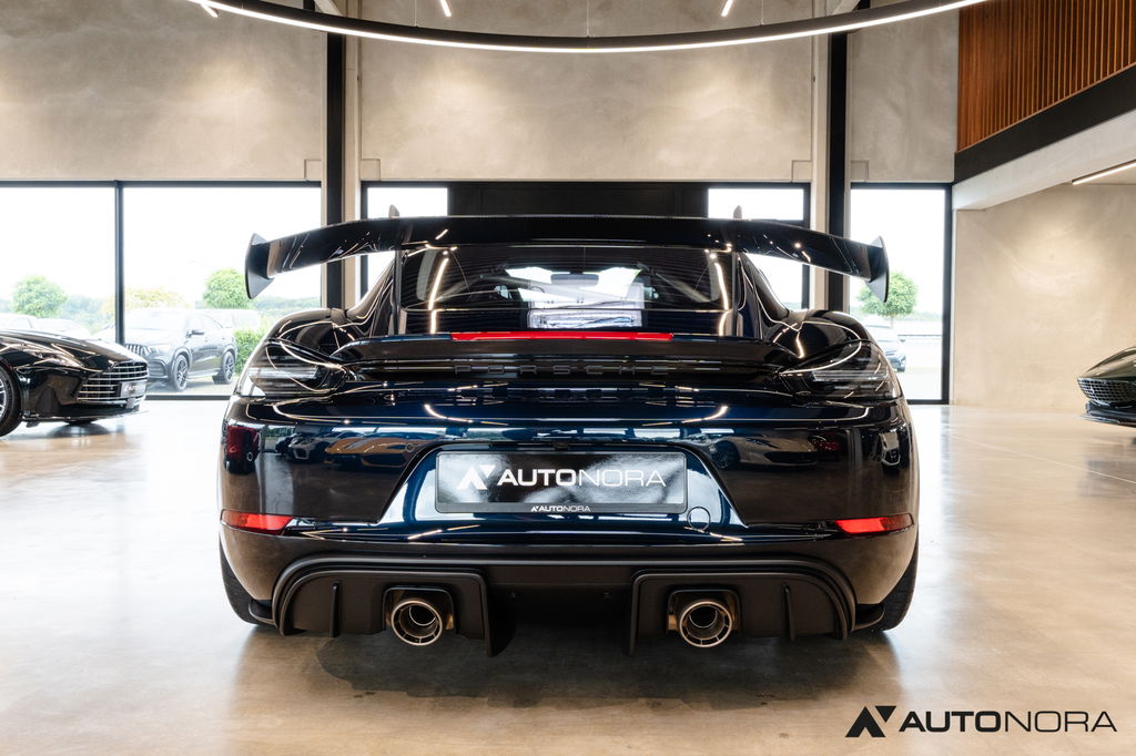 Porsche 718 Cayman GT4 RS