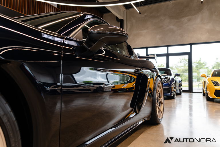 Porsche 718 Cayman GT4 RS