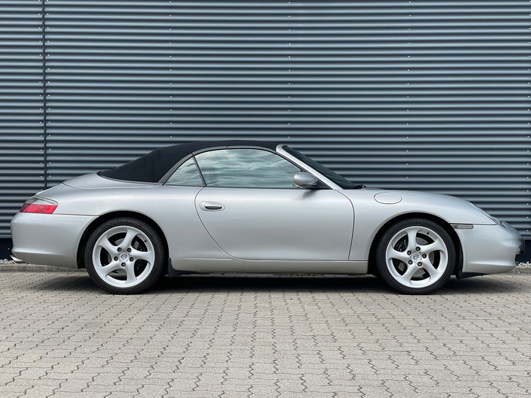 Porsche 996 Carrera