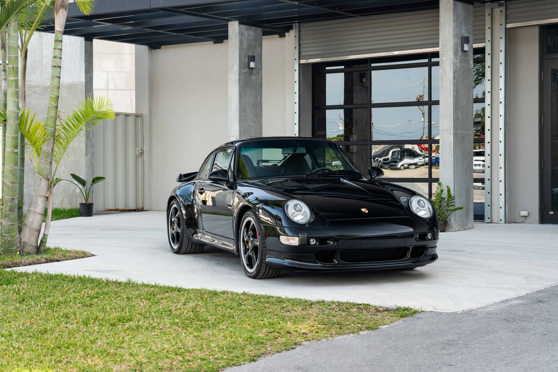 Porsche 993 Turbo 1996 - elferspot.com - Marketplace for Porsche