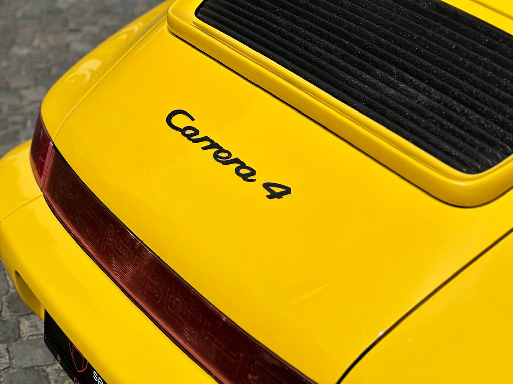 Porsche 964 Carrera 4