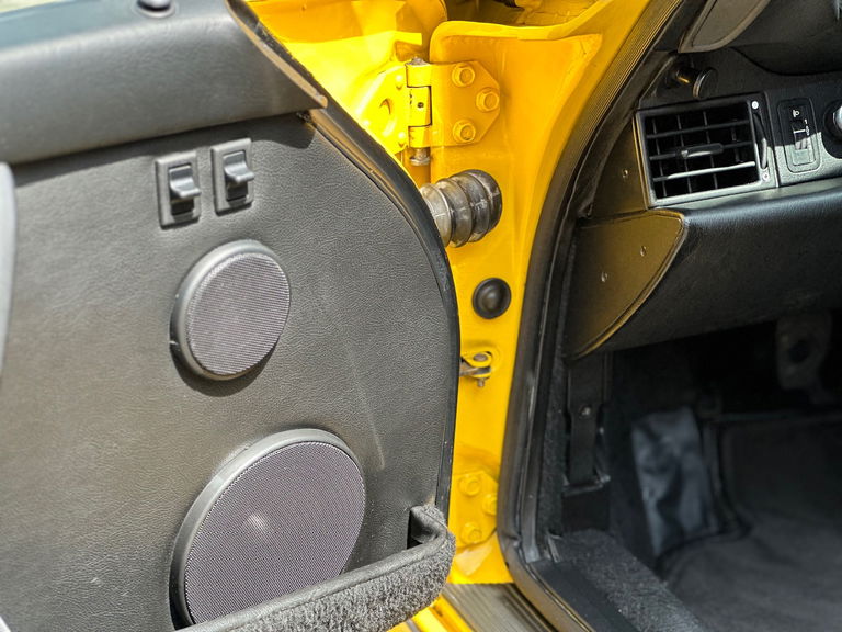 Porsche 964 Carrera 4