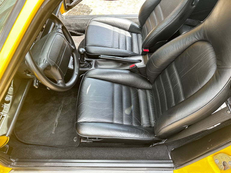 Porsche 964 Carrera 4