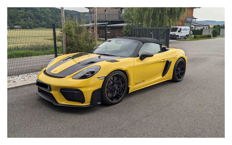 Porsche 718 Spyder RS