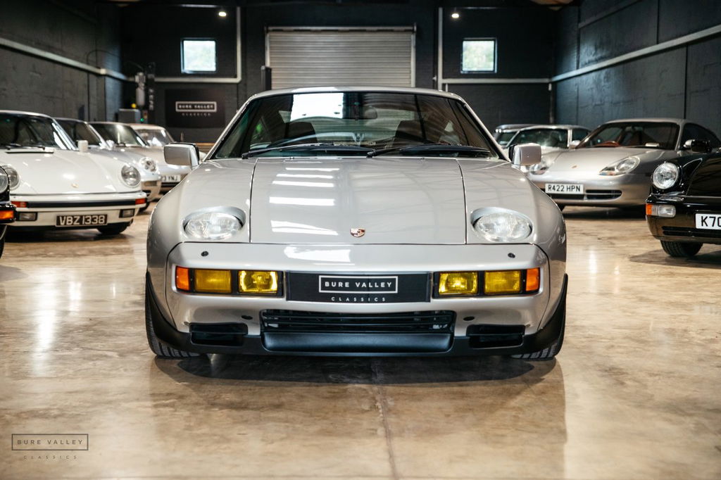 Porsche 928 S