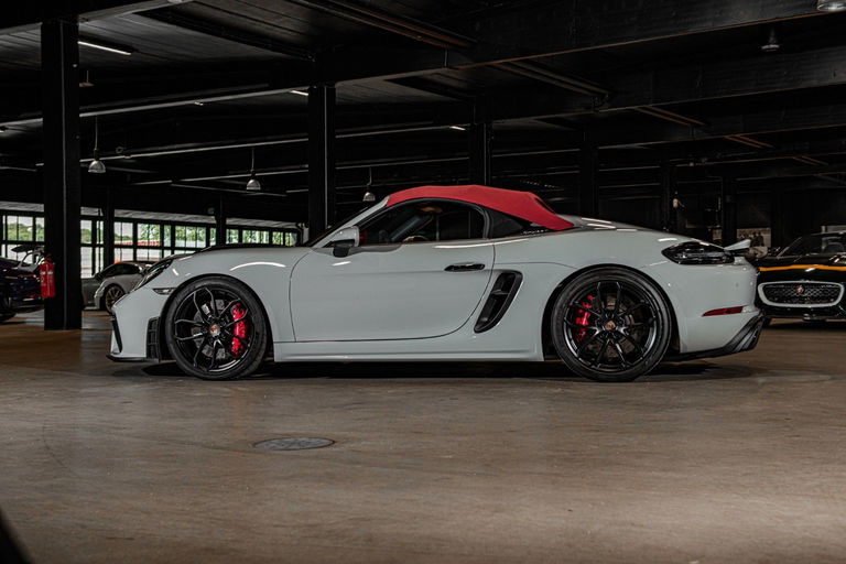 Porsche 718 Spyder