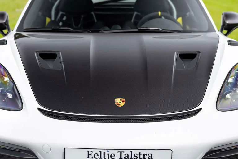 Porsche 718 Cayman GT4 RS