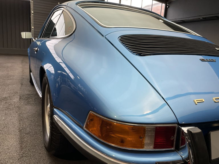 Porsche 911 T (US)