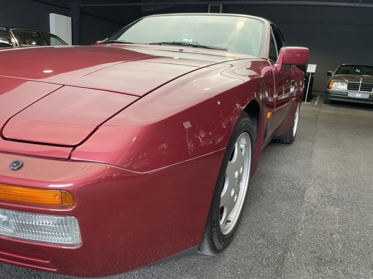 Porsche 944 S2 Cabriolet