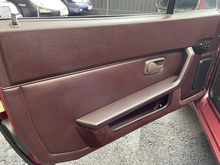 Porsche 944 S2 Cabriolet