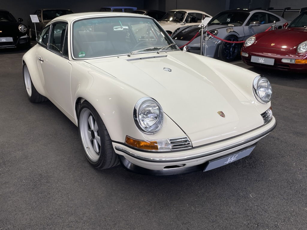 Porsche 911 Backdate