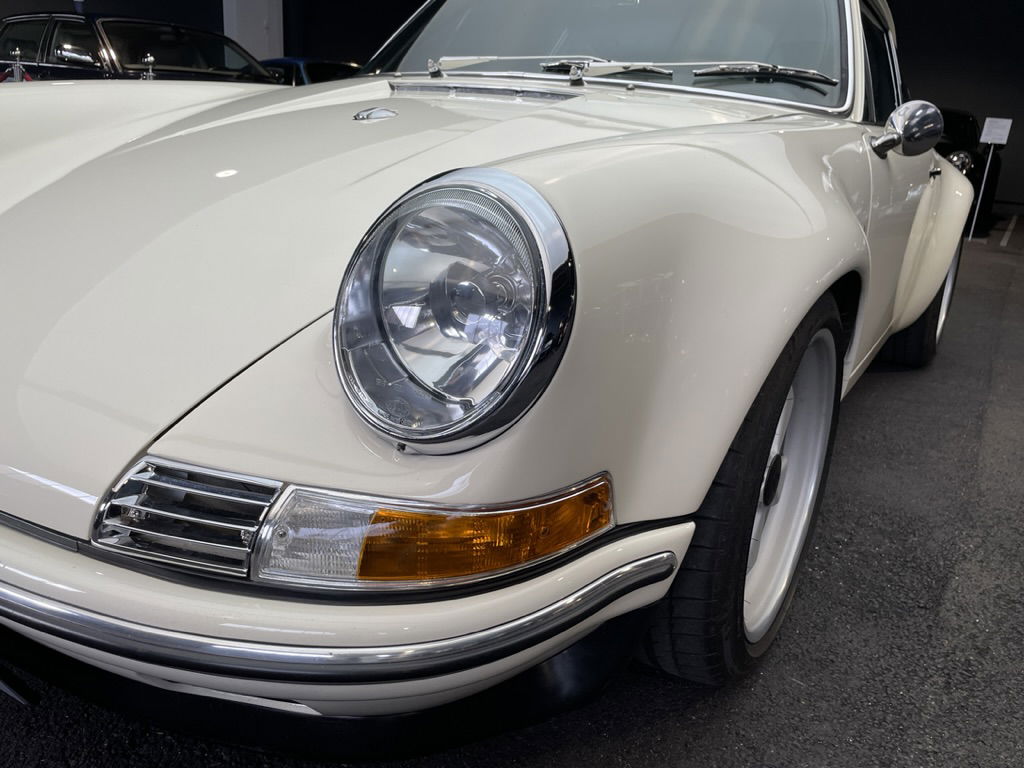 Porsche 911 Backdate
