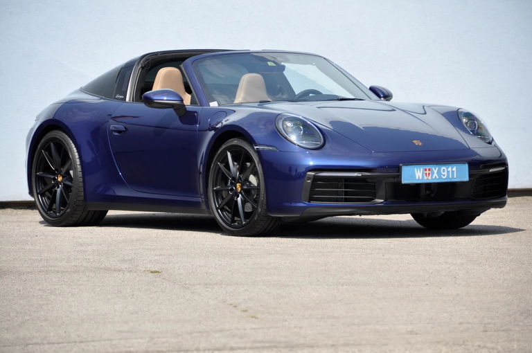 Porsche 992 Targa 4