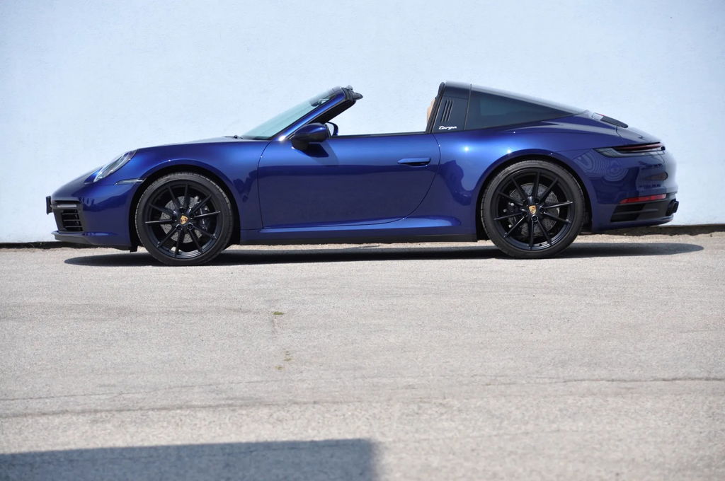 Porsche 992 Targa 4
