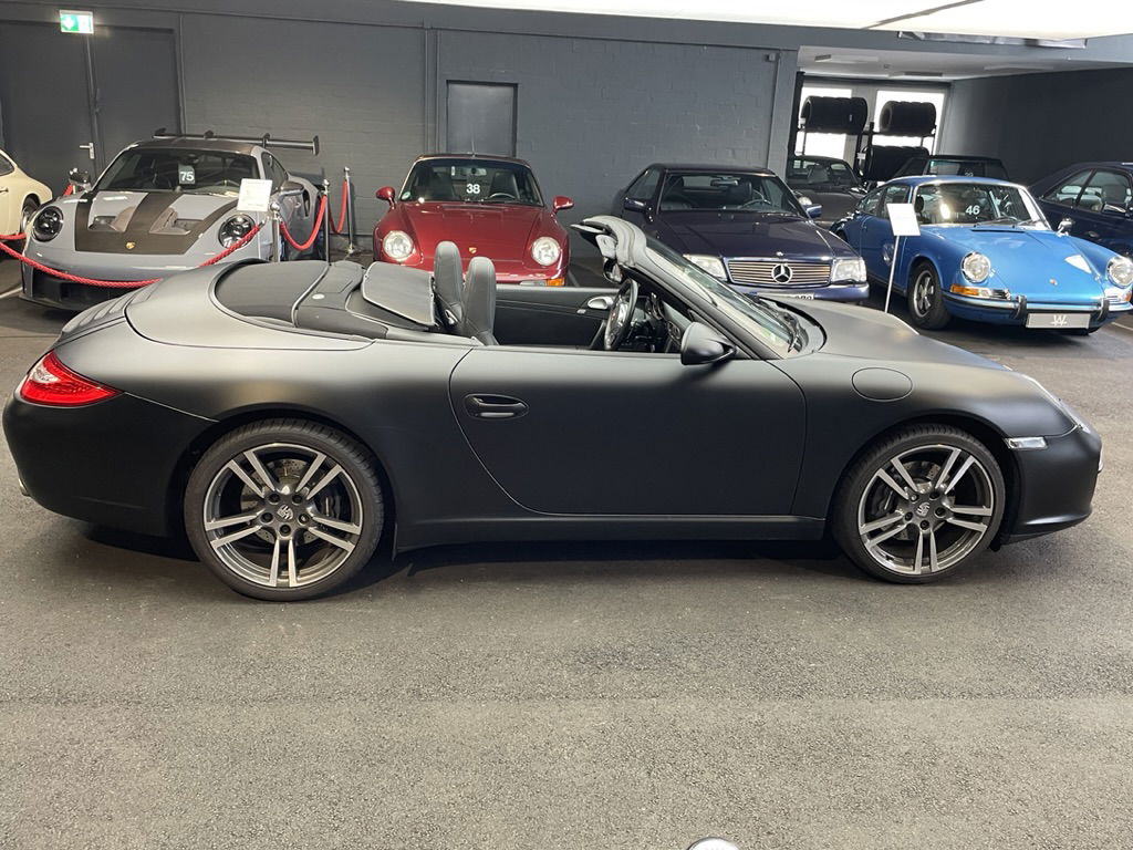 Porsche 997.2 Carrera Black Edition