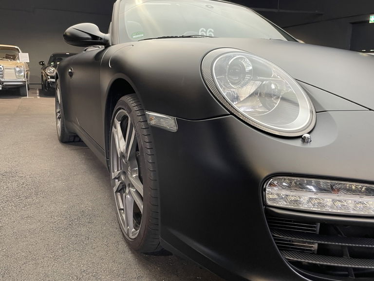 Porsche 997.2 Carrera Black Edition