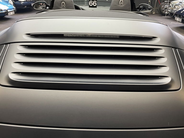 Porsche 997.2 Carrera Black Edition